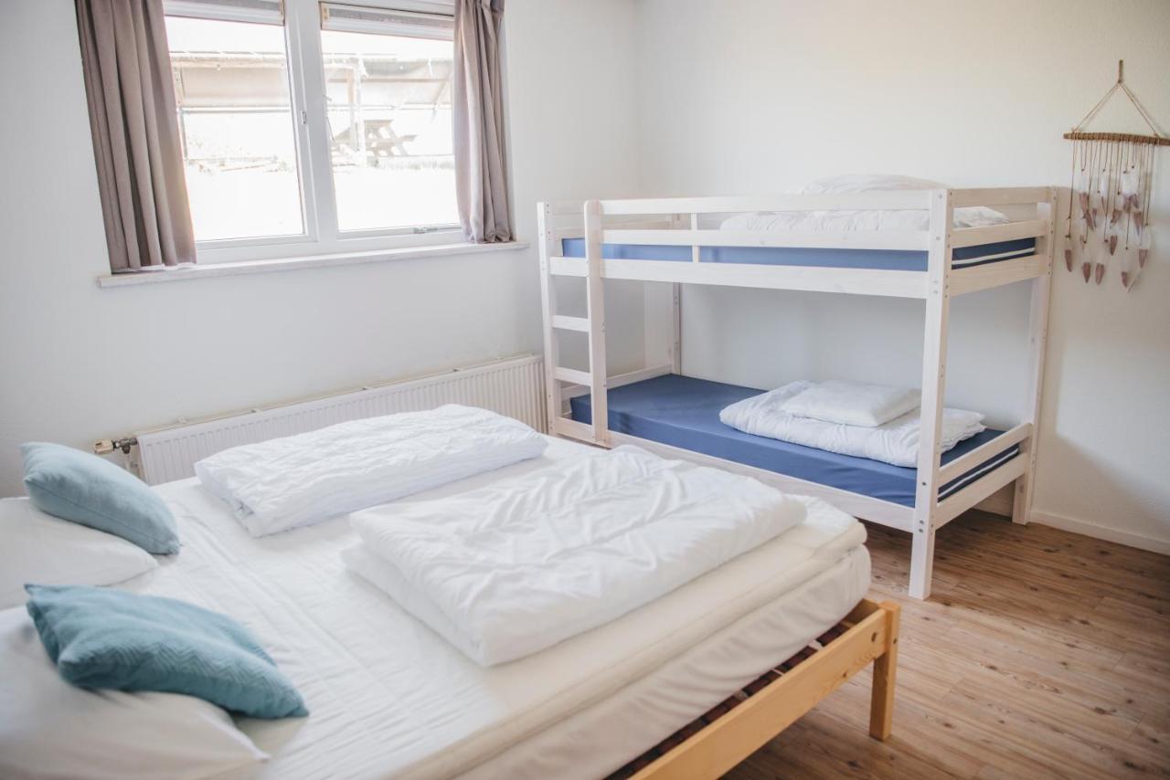 Family & Surfhostel Petten Εξωτερικό φωτογραφία